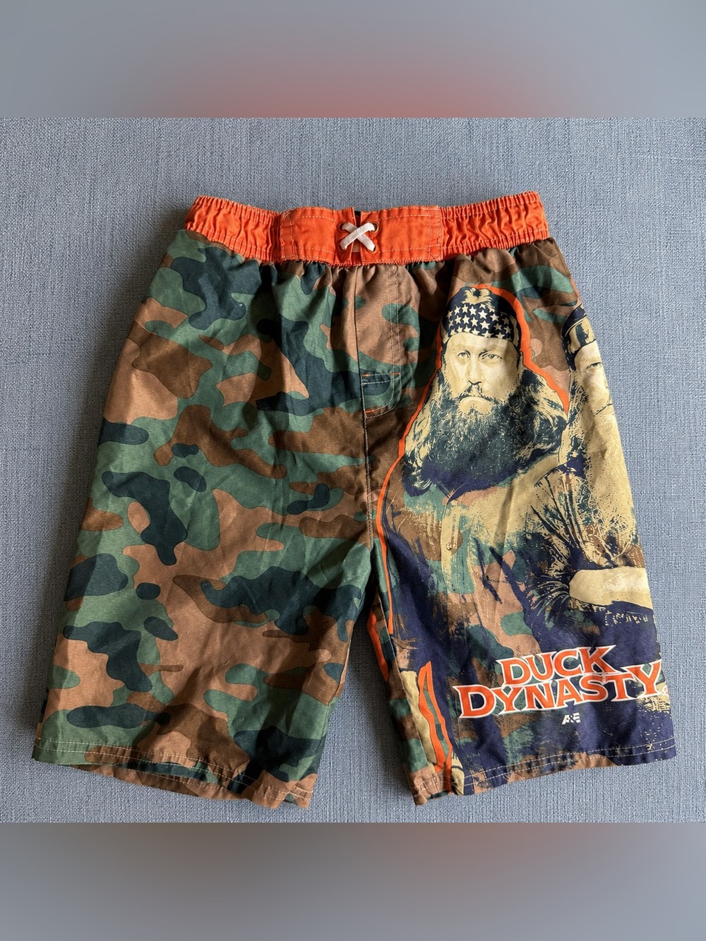 A&E Duck Dynasty boys camo graphic swim trunks shorts Size 10/12